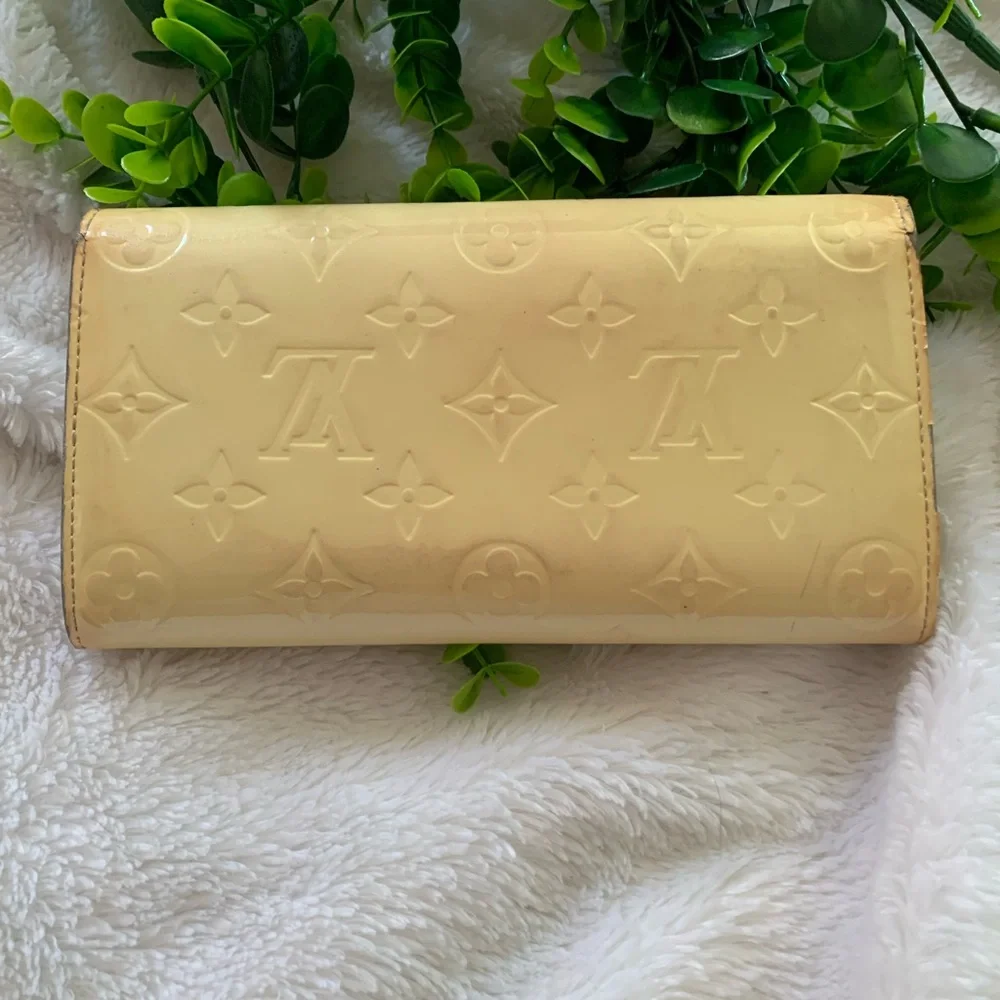 Louis Vuitton Monogram Vernis Portefeuille Sarah M91466 Long Wallet Unisex - Picture 2 of 13